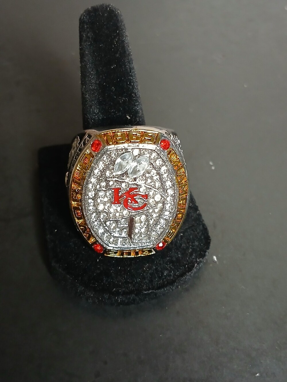 Kansas City Chiefs Replica Championship Ring - Gold & Silver